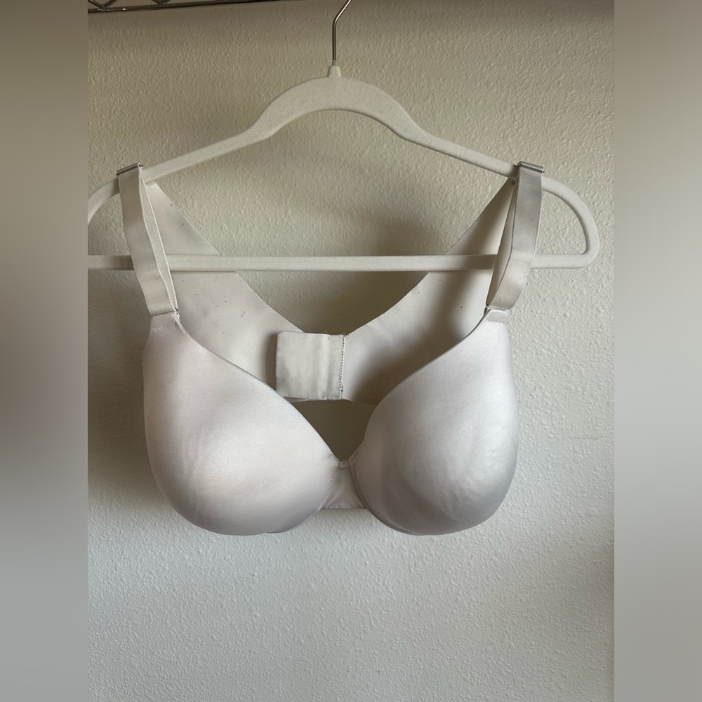 SOMA Vanishing Back Full Coverage off White Women's Bra.